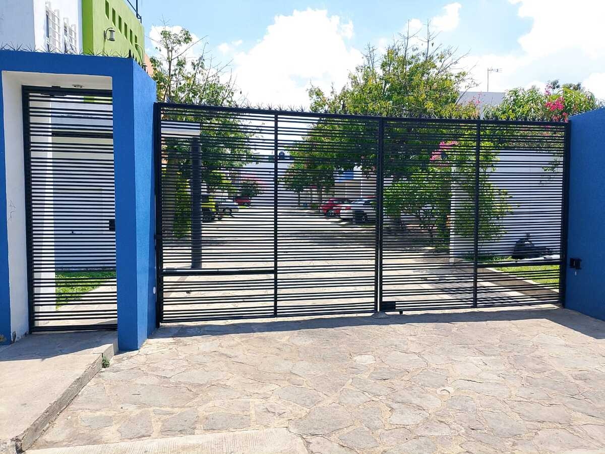 Casa en Renta dentro de Coto en Zapopan Centro