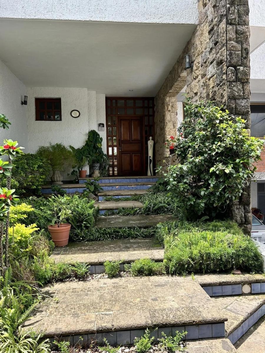 Casa en Renta en Circuito Madrigal