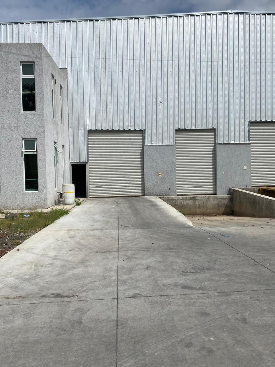 BODEGA RENTA TLAQUEPAQUE EN PARQUE  INDUSTRIAL