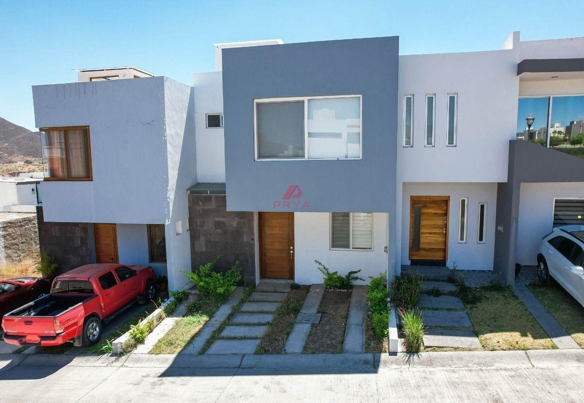 Casa en Renta en Tlajomulco de Zúñiga, Senderos de Monteverde, Jalisco