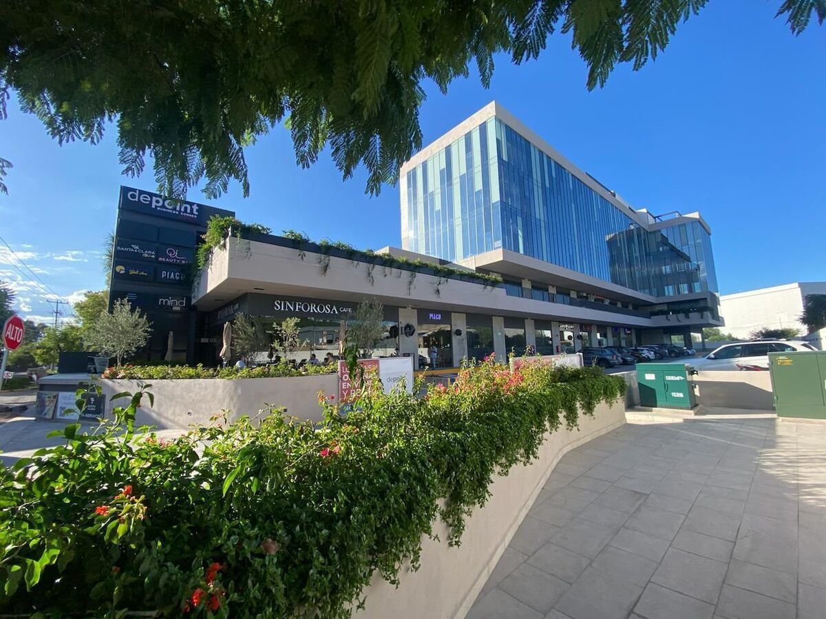 OFICINAS EN VENTA / OFICINAS EN RENTA JURICA, QUERETARO