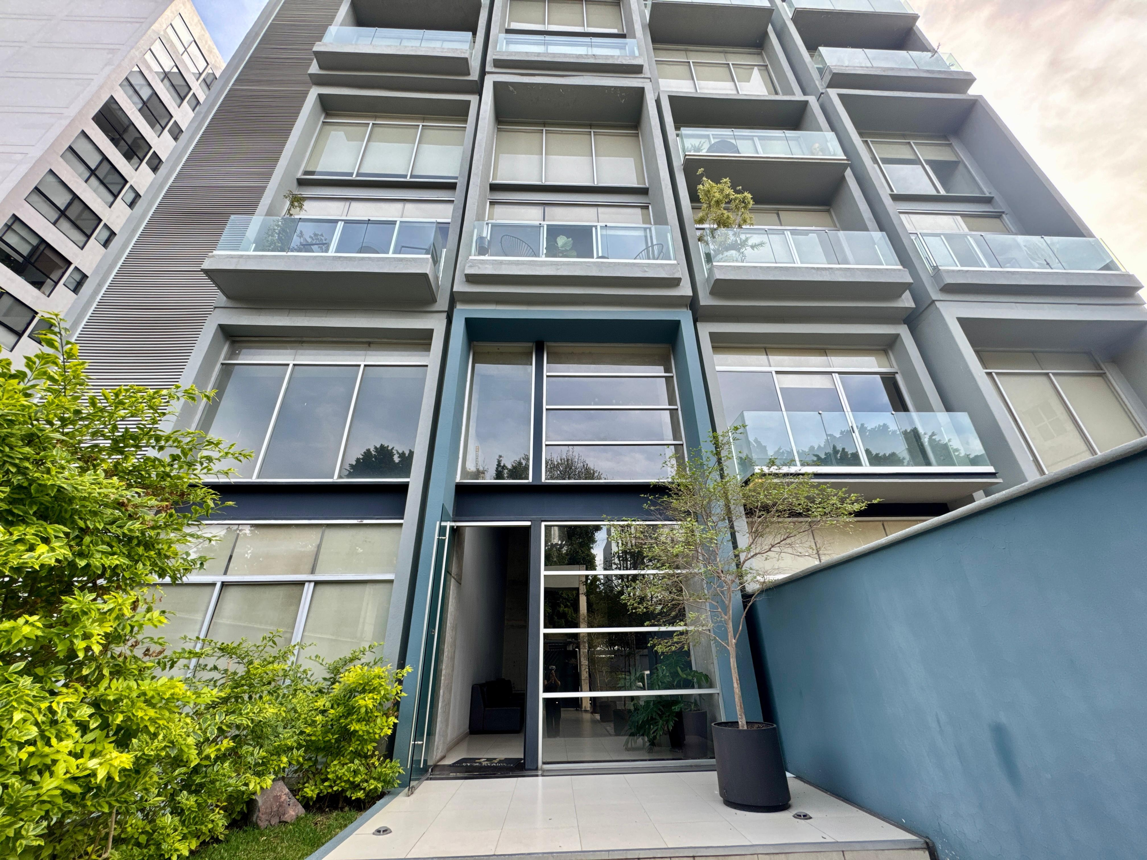 Departamento en renta AMUEBLADO a unos metros de La Minerva