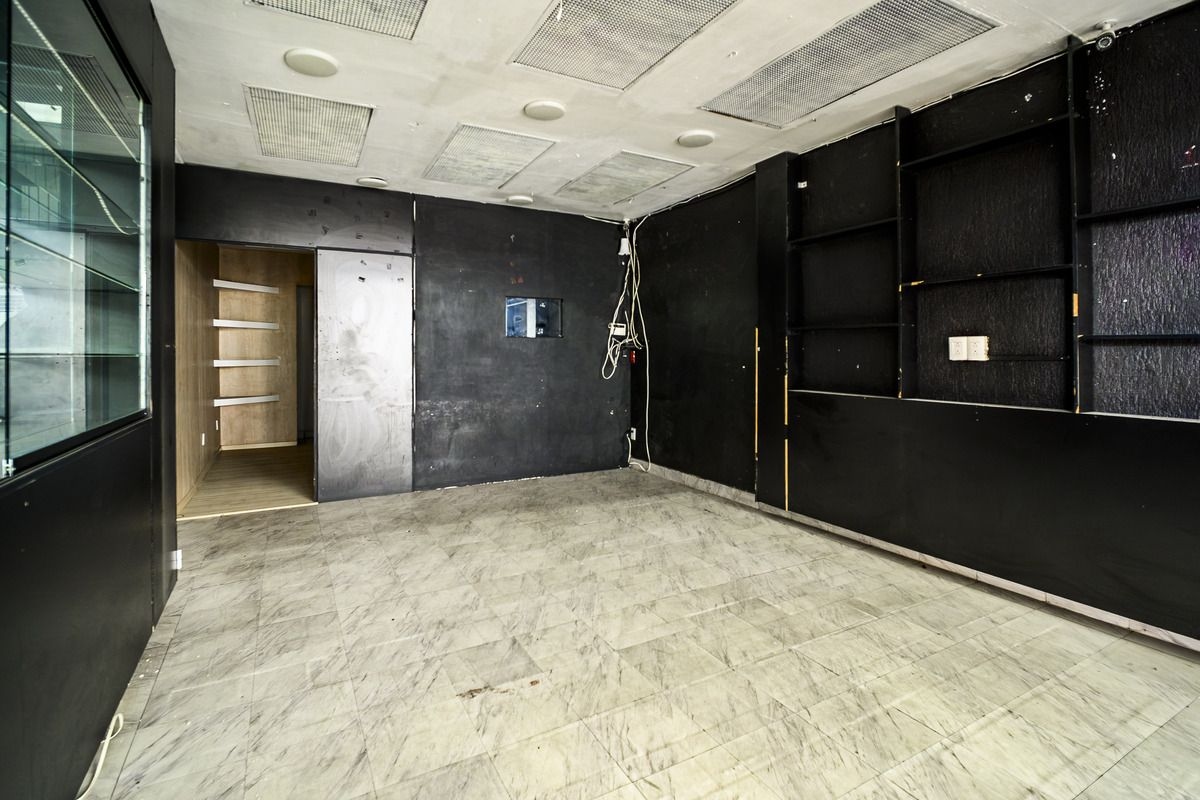 Local en renta, Edificio Mulbar, Guadalajara Centro