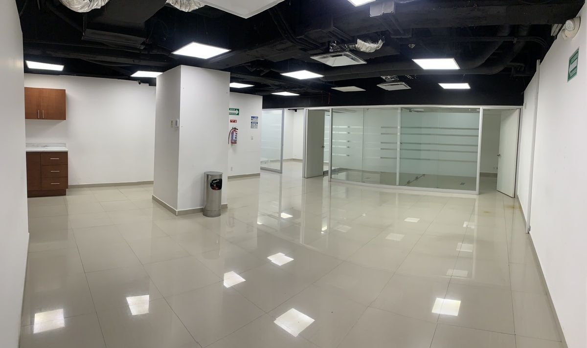 Local renta, dentro del Hotel Presidente intercontinental, Zapopan | CLR-OP230