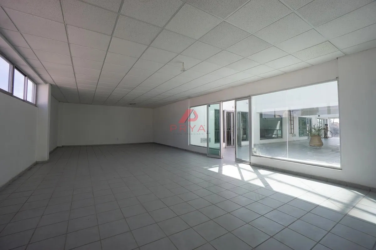 Local Comercial en Renta en Jardines Chapalita en Av. Guadalupe Chapalita de 49 m²