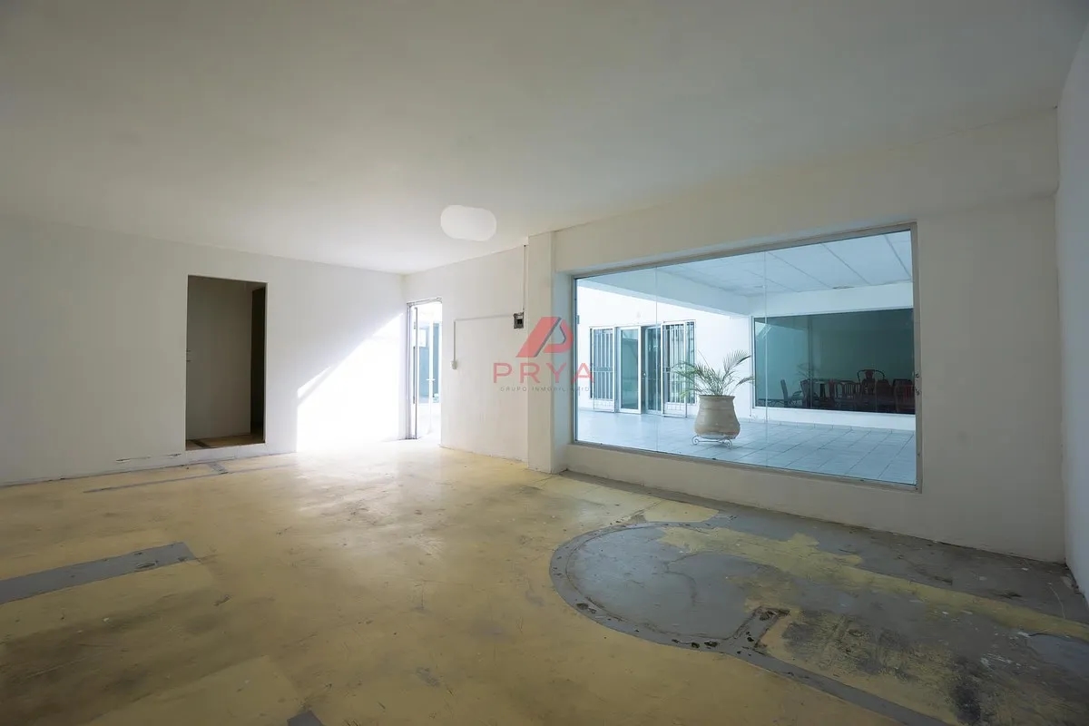 Local Comercial en Renta en Av. Guadalupe, Chapalita  INN de 49 m²