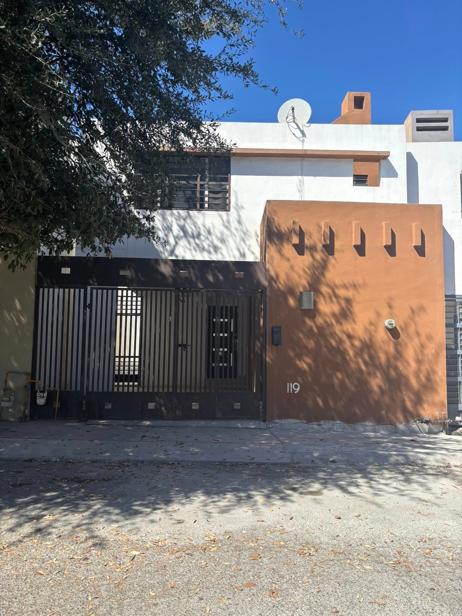 CASA EN RENTA EQUIPADA, GARCIA, N.L. LOMAS SECTOR  BOSQUES