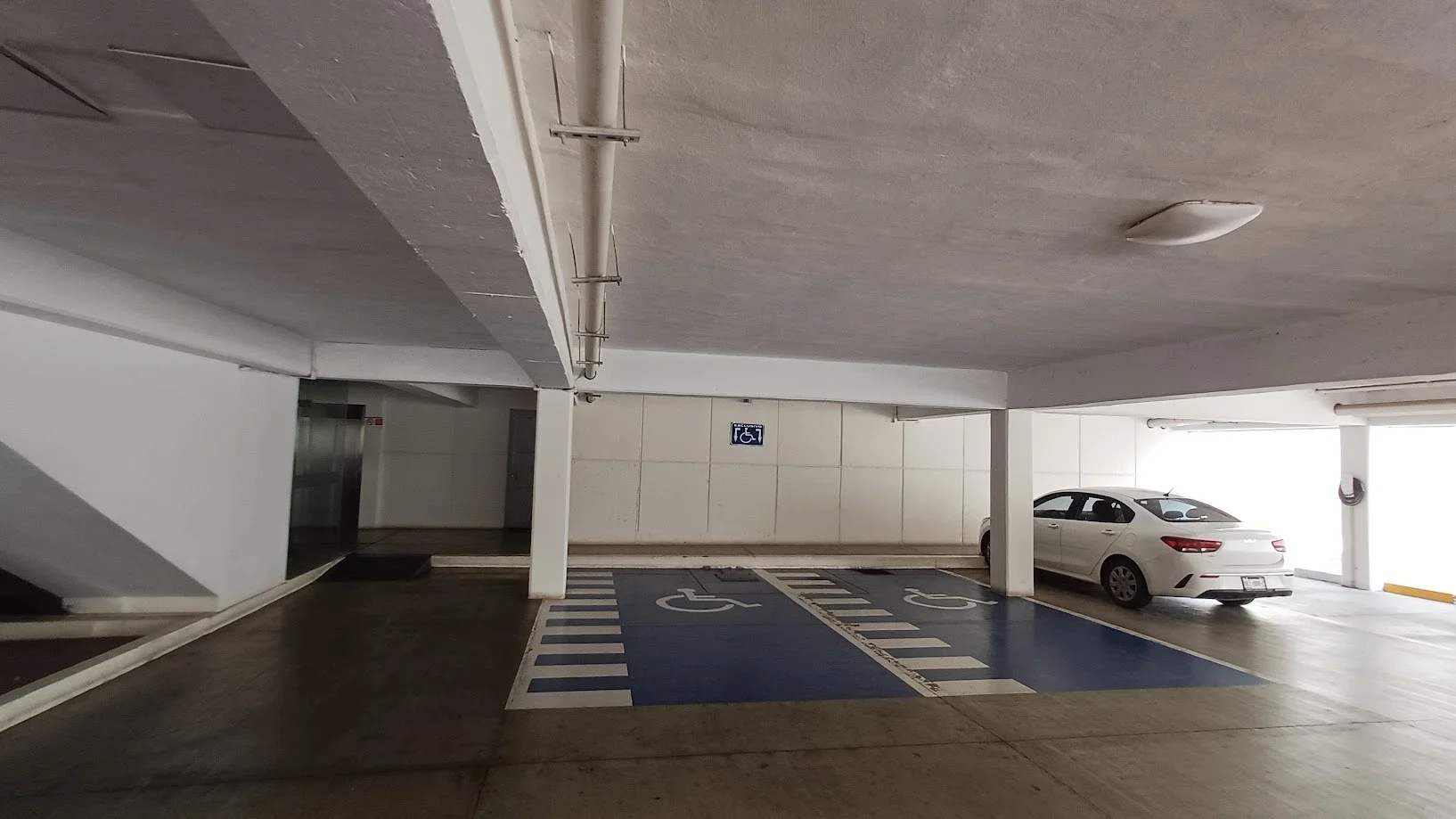 LOCAL 12 EN RENTA EN PLAZA MUSALA, CULIACÁN ¡Lista para adecuar a tu negocio!