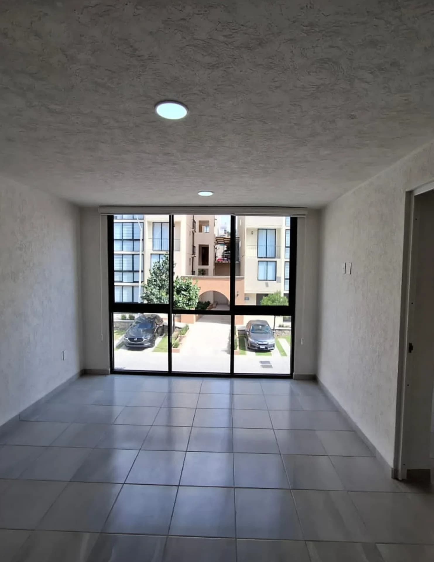 https://yo-rento.s3.us-east-2.amazonaws.com/properties/144081/1777767617206-45ef9669.webp