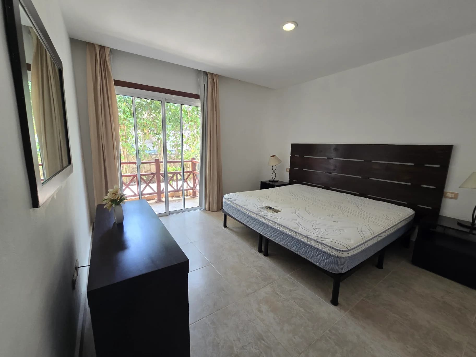 https://yo-rento.s3.us-east-2.amazonaws.com/properties/144082/1777854940481-28af2148.webp