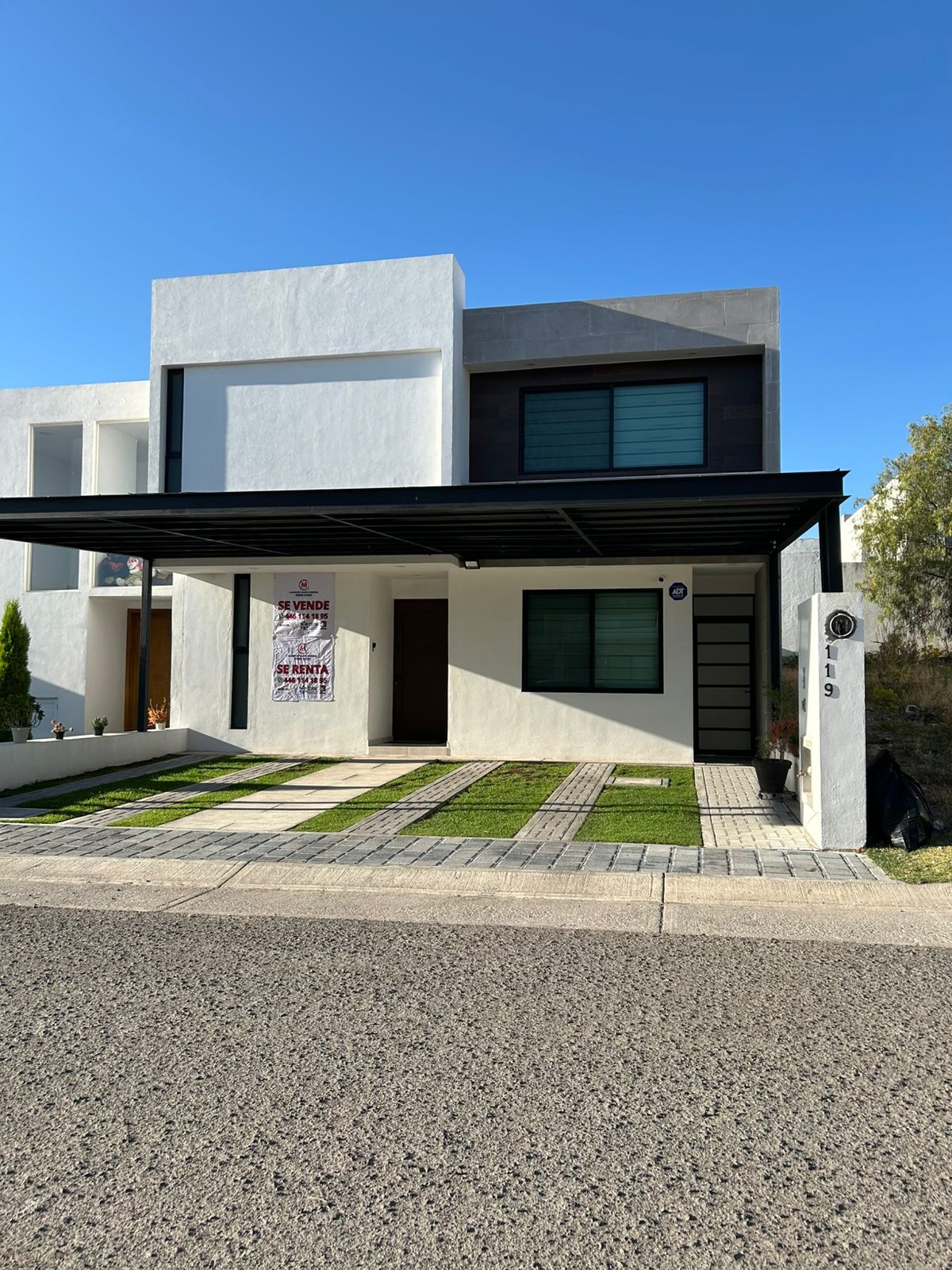 CASA EN RENTA GRAND JURIQUILLA